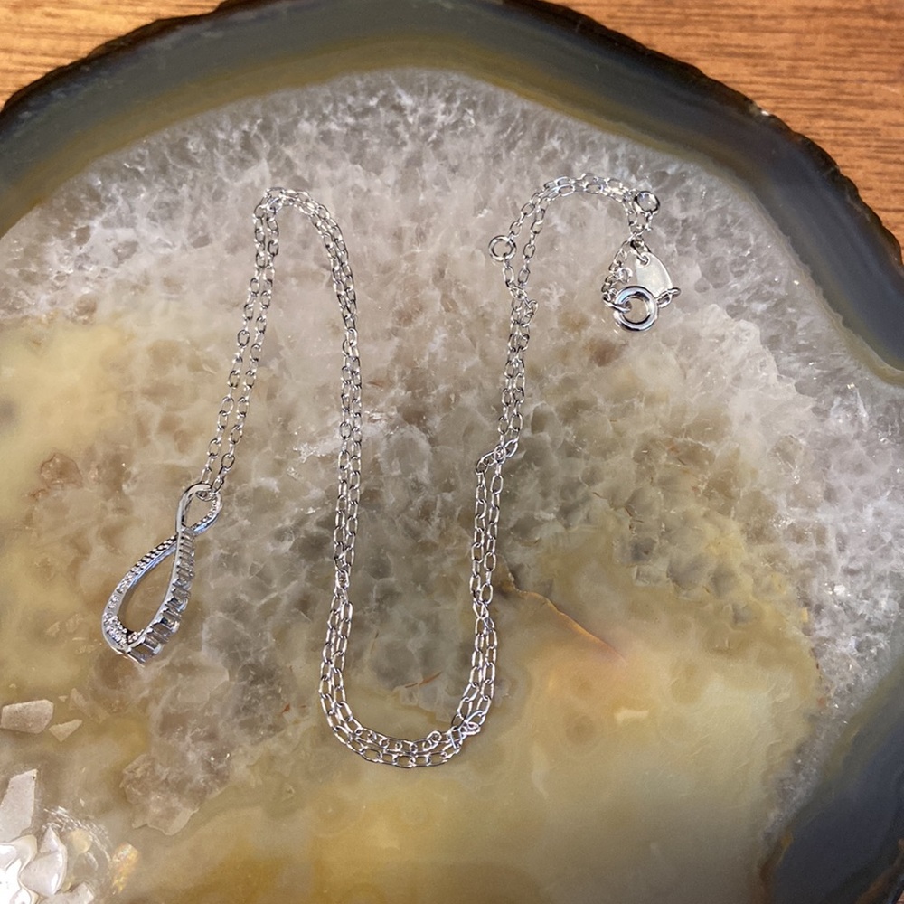 18k WGP cubic zirconia necklace boutique nwot 18” - Picture 2 of 15